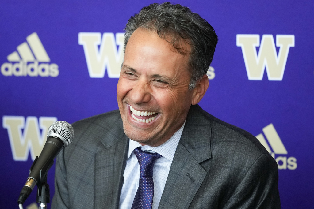 JUST IN: So Interesting! Washington Huskies Announce the Return of Two Legend…