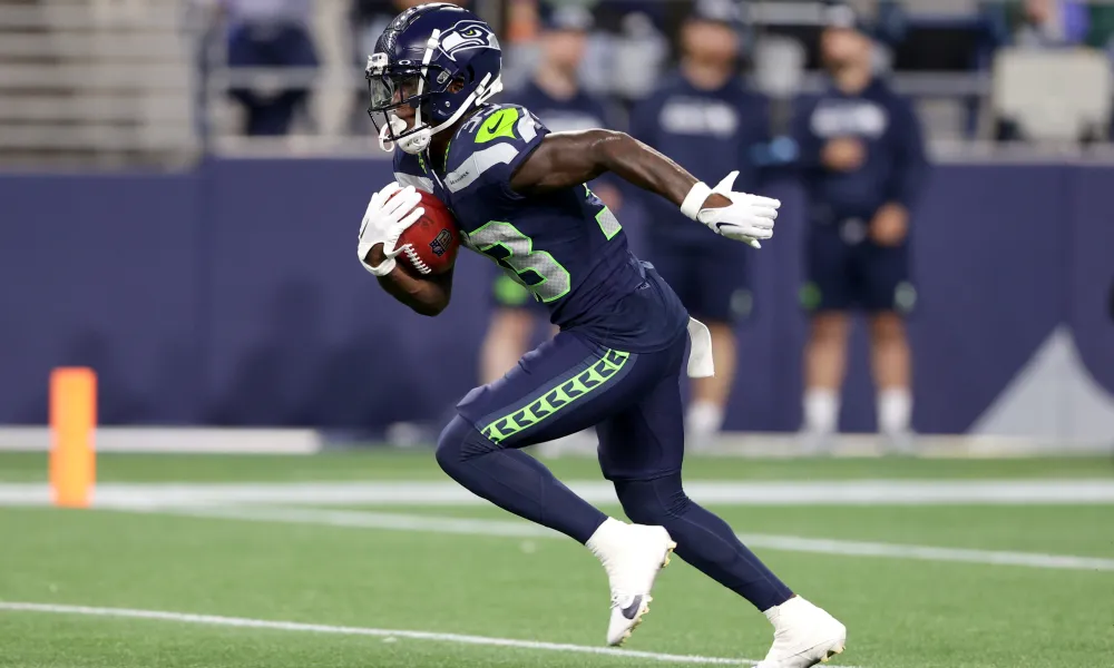 What a Deal>>Leave And Don’t Return, Seahawks Dee Williams Terminate His Contract And WR Jaelon Darden…