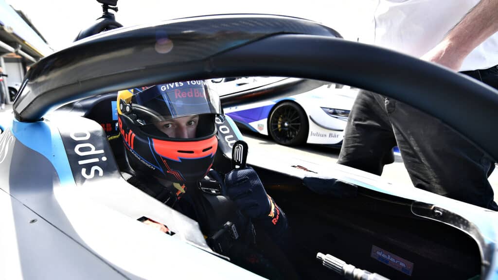 Newsflash: Legendry Frederik Rasmussen Has Finally Confirm To Sim Racing End…
