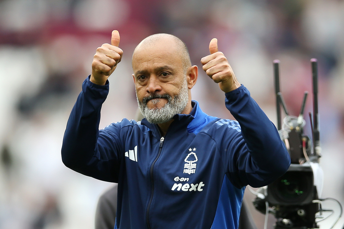News Flash: Nothingham Forest Manager Nuno Espírito Santo donates entire $7.5 million bonus—excluding his salary and sponsorship earnings—to charities and homeless relief. His act of generosity in a world often lacking compassion is truly remarkable