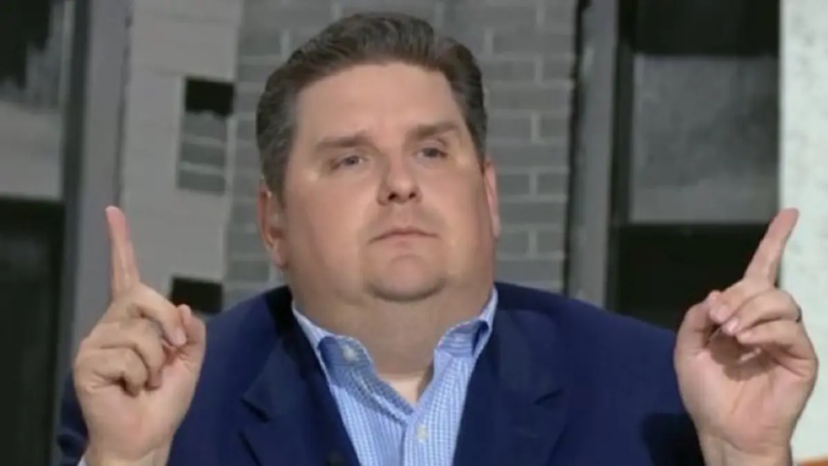 Report: Brian Windhorst was considered for a job by an NBA franchise.