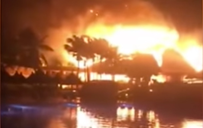 Heartbreaking News: In a significant fire broke out on the ninth floor of Dreams Sands Cancun. Approximately 650 guests and staff are evacuated, and nearly 30 individuals are rescued from elevators and suites by firefighters