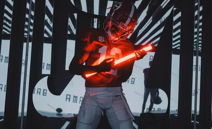 BREAKING NEWS: No. 1 American Football Recruit Selects Alabama crimson Over Tennessee, Michigan wolverines, and Georgia Bulldogs… See More………