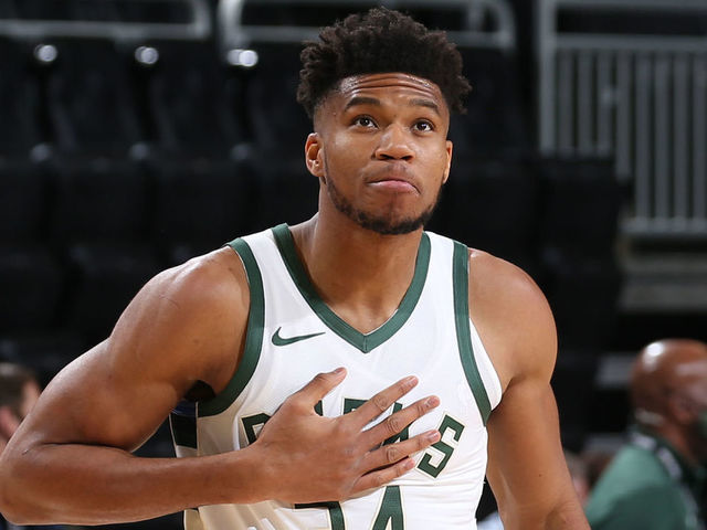 Legacy of Loyalty: Giannis Antetokounmpo’s journey from a teenager in Greece to an NBA superstar is a testament to his resilience, work ethic, and unwavering loyalty. Since being drafted by the Milwaukee Bucks in 2013, Giannis has not only transformed into one of the league’s most dominant players but has also become the heart and soul of the franchise.